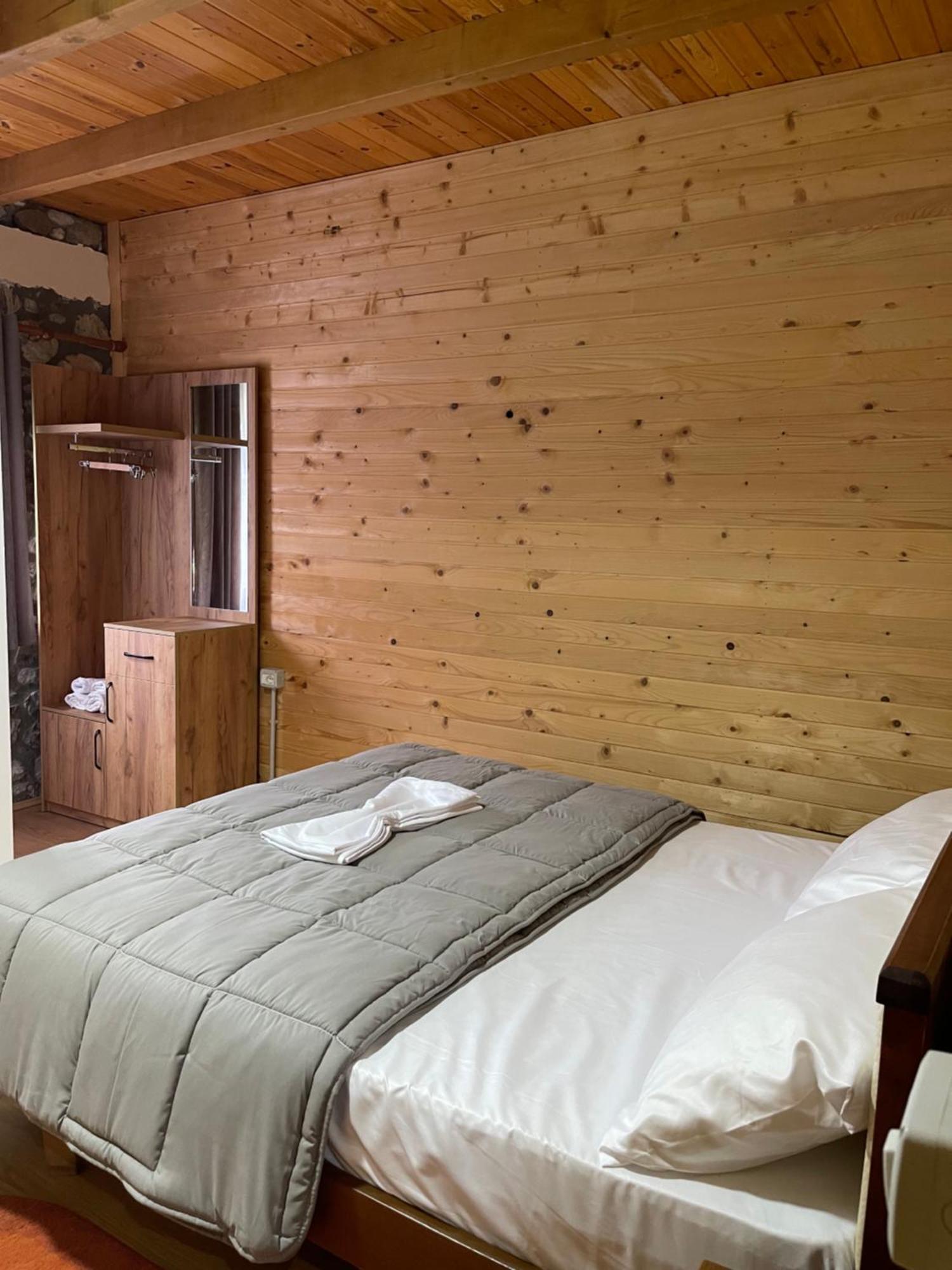 Alpinehouse Ξενοδοχείο Theth Εξωτερικό φωτογραφία