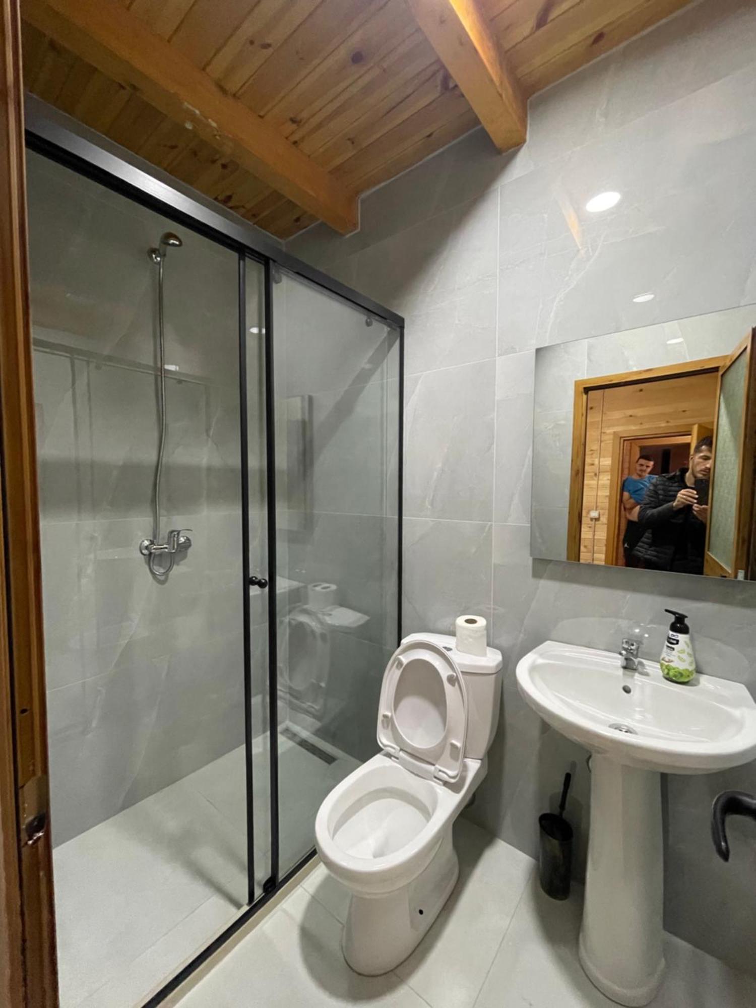 Alpinehouse Ξενοδοχείο Theth Εξωτερικό φωτογραφία