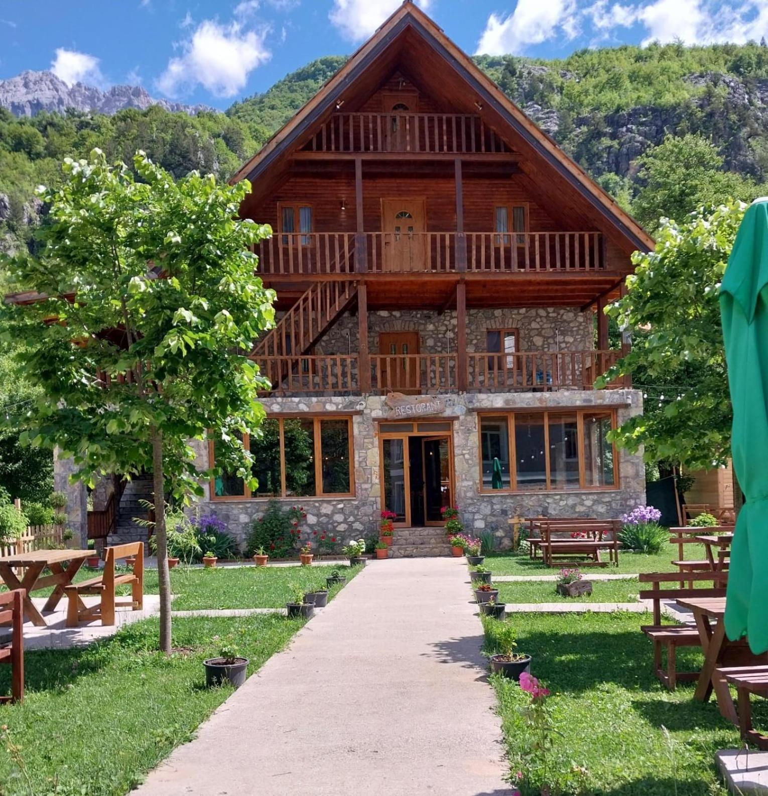 Alpinehouse Ξενοδοχείο Theth Εξωτερικό φωτογραφία