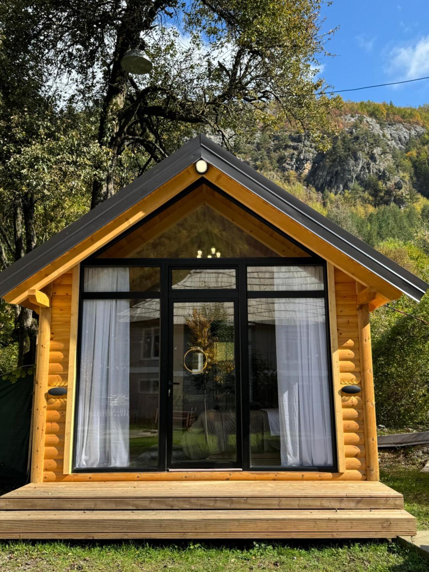Alpinehouse Ξενοδοχείο Theth Εξωτερικό φωτογραφία