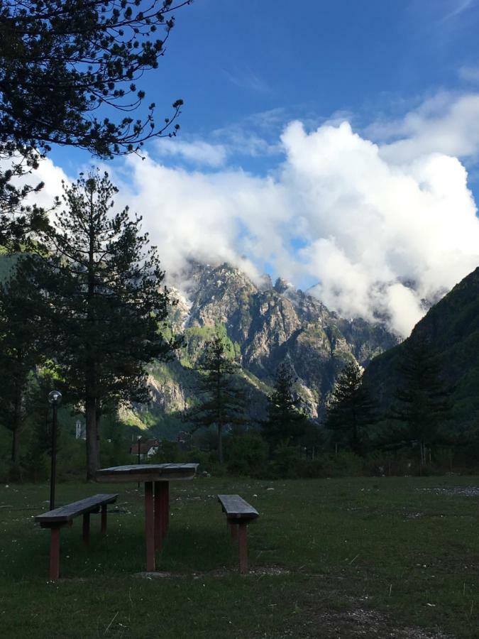 Alpinehouse Ξενοδοχείο Theth Εξωτερικό φωτογραφία