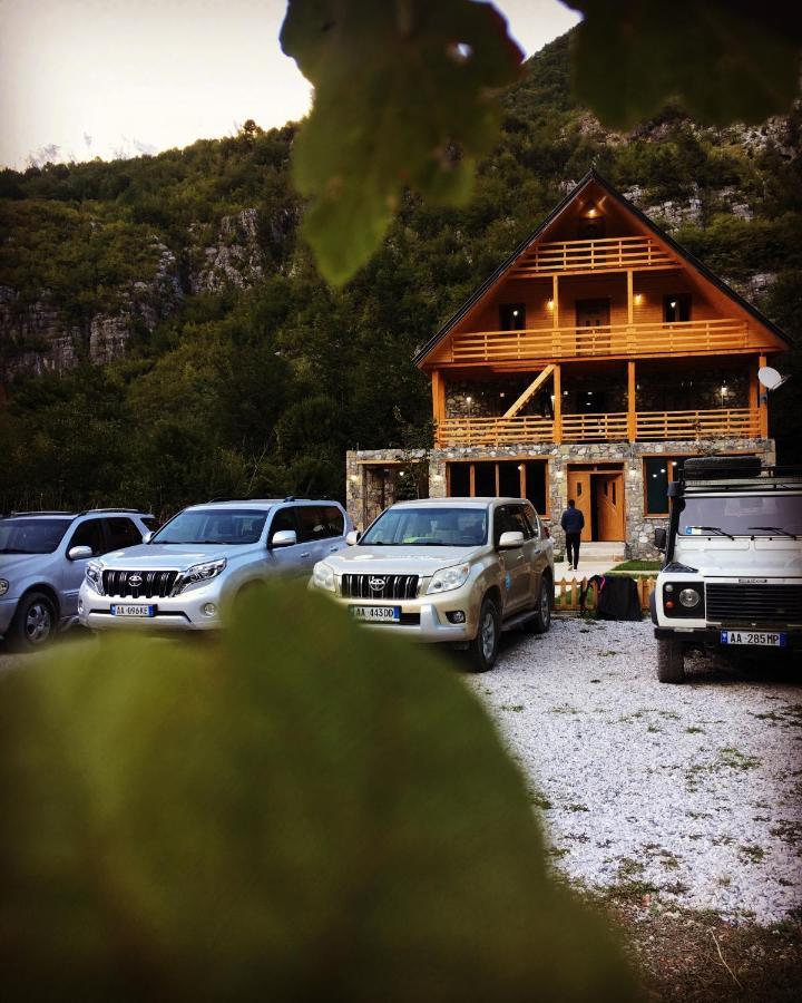 Alpinehouse Ξενοδοχείο Theth Εξωτερικό φωτογραφία