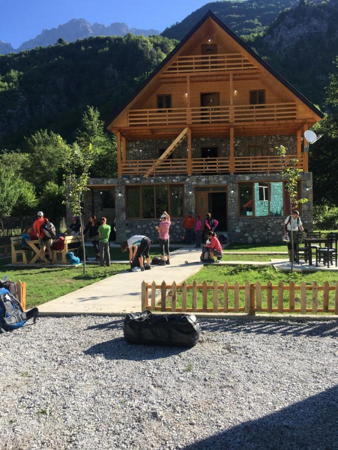Alpinehouse Ξενοδοχείο Theth Εξωτερικό φωτογραφία